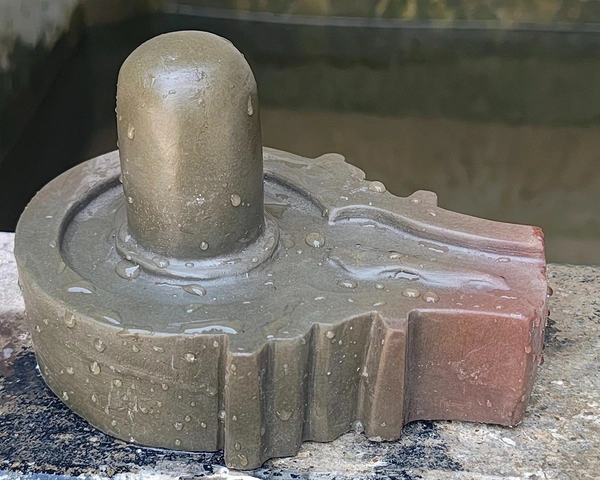 Akhand 3 Inch Shivling 6 Inch Plat Jaladhara