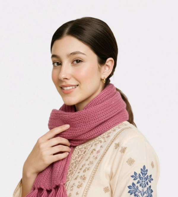 knitted scarf with lovely blush pink - Mona Lisa