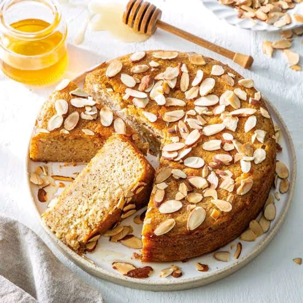 PREMIUM ALMOND CAKE-{1/2 Kg }