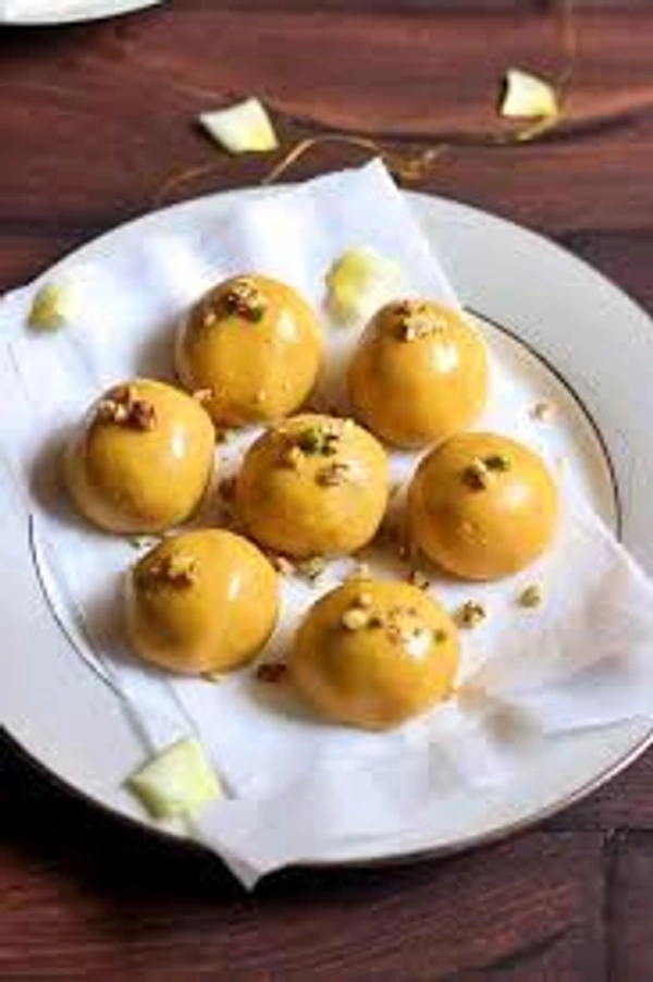 Balaji Sweets  Besan Laddu 