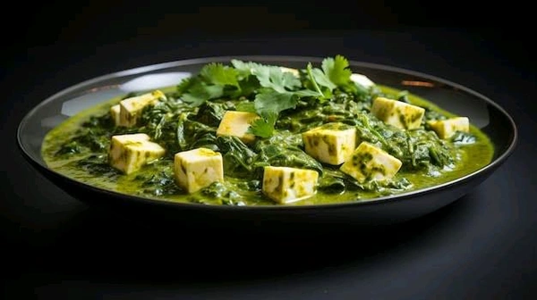 Venu Palak Panneer Curry