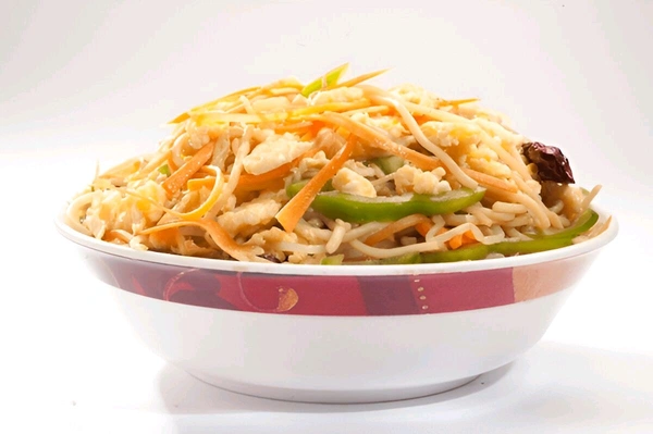 Veerabhadra bakery  
Singapore Egg Noodles