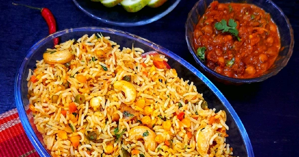 Veerabhadra bakery  Kaju Fired Rice