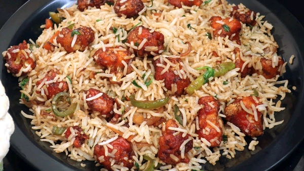 Veerabhadra bakery  Manchuria Fired Rice