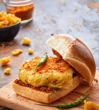 Vada Pav 