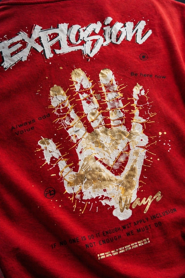 Storm Valor Red "Explosion" Oversized T-Shirt - 240 GSM Heavyweight French Terry - Bio-Washed 100% Pure Cotton Urban Graphic Tee. - M, Red
