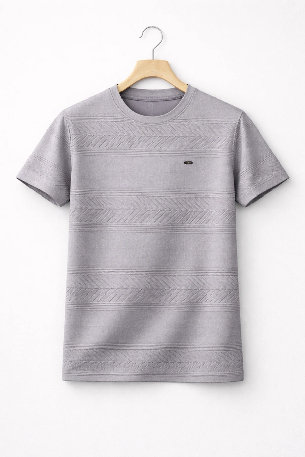 Storm Valor Mauve Jacquard Textured T-Shirt | Premium 200 GSM Cotton Blend | Elegant Woven Pattern Men's Tee - L, Purple