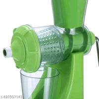 Combo Manual Fruit Juicer Hand juicer, Fruit juicer Manual juicer Instant juicer Orange juicer, Steel Handle Juicer & Mango Peeler - Breadth:14Cm Height:20Cm, Green