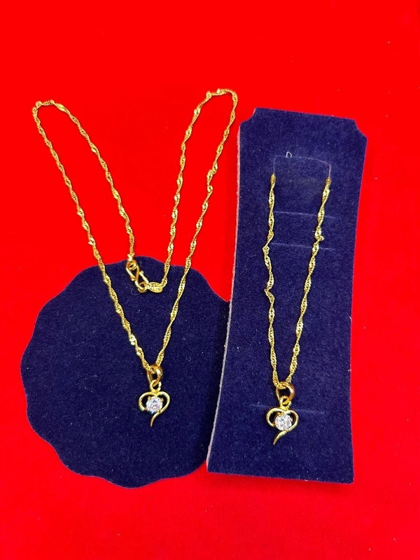 Gold plated pendal set 