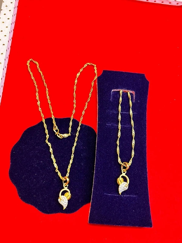 Gold plated pendal set 