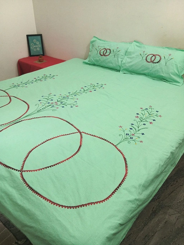 Twokart Cotton Double Hand Embroidery Flay Bedsheet (Pack 1 Bedsheet & 2 Pillow & Free Rumal, Green) - Width 87 inch / Length 118 inch