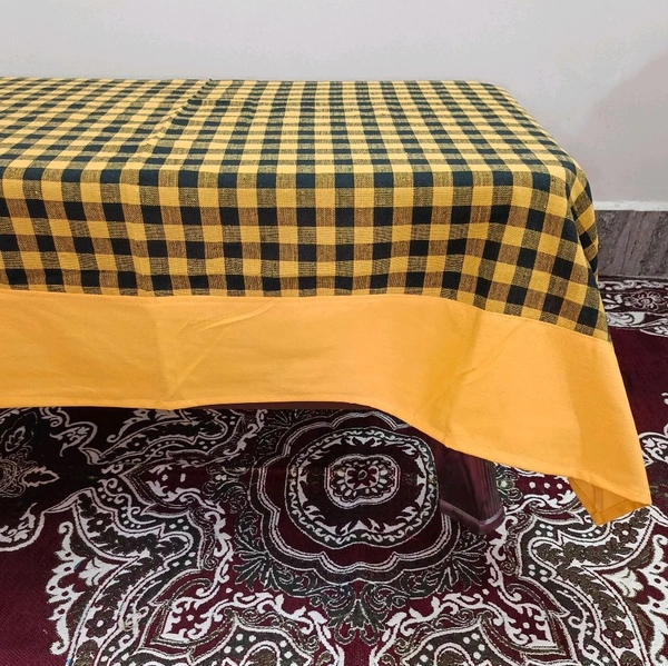 Twokart Self Design 4 Seater Table Cloth (Yellow, Cotton) - 4 Seater, Yellow