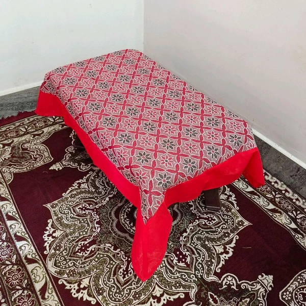 Twokart Self Design 4 Seater Table Cloth (Red, Cotton) - Red, 4 Seater