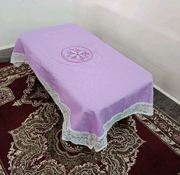 Twokart Hand Embroidery  4 Seater Table Cloth (Purple, Cotton) - 4 Seater, Purple
