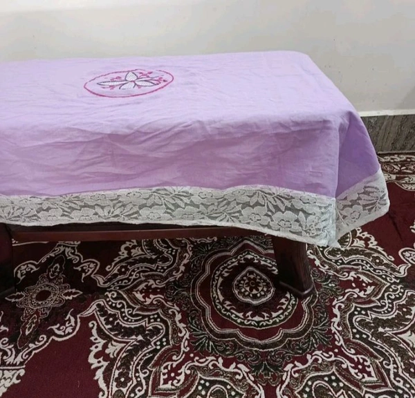 Twokart Hand Embroidery  4 Seater Table Cloth (Purple, Cotton) - 4 Seater, Purple