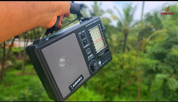 Audiox  Radio Rechargeable Audiox  Ax 9999