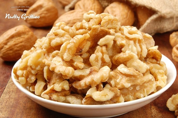 walnut (வாழ்நுட்) - 250gm