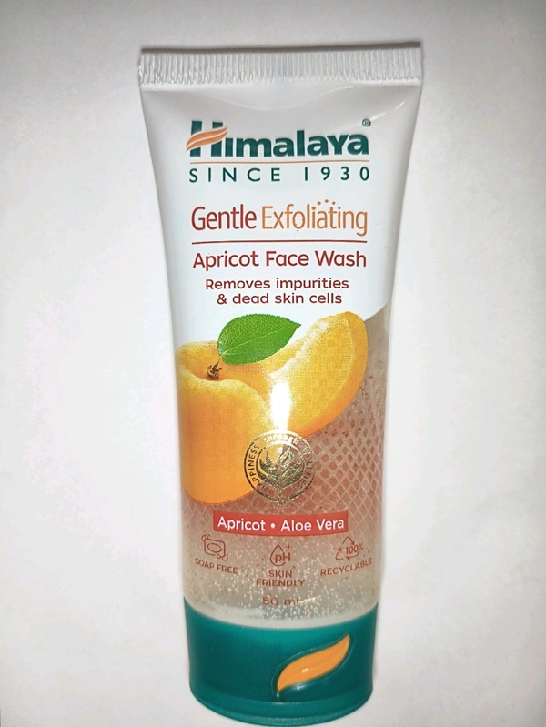HIMALAYA APRICOT FACE WASH - 50ML