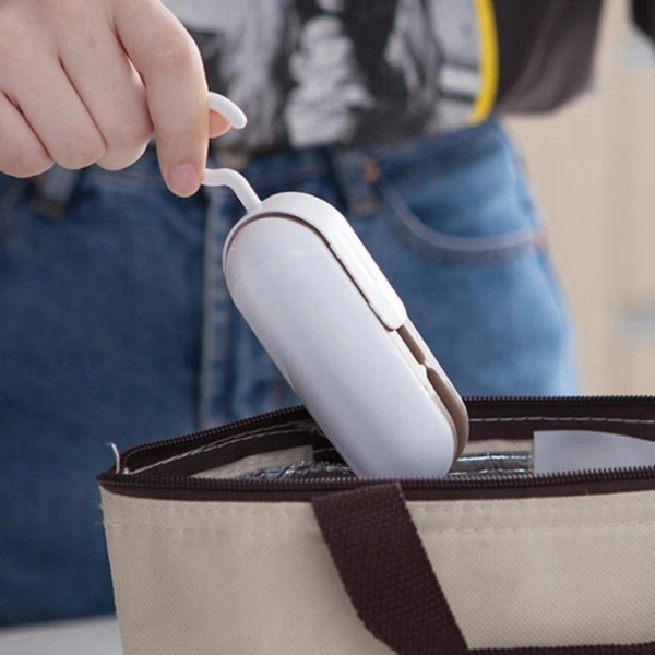 Portable Handheld Mini Bag Sealer: 2-in-1 Heat Sealer & Cutter, Battery-Powered Vacuum Sealing Saver Machine