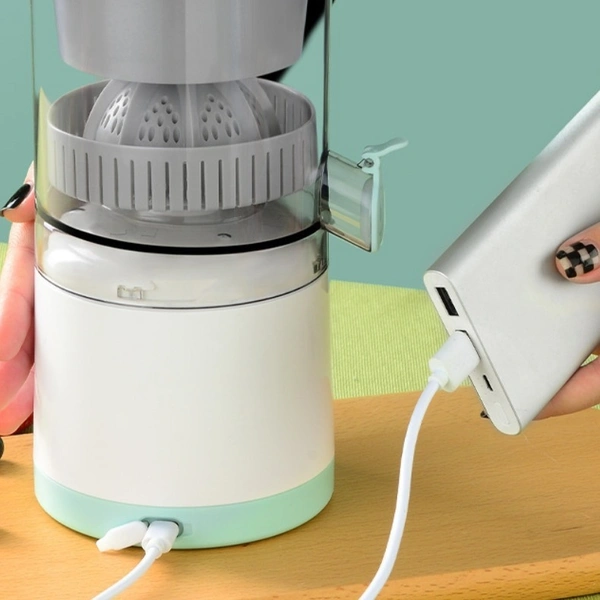 Portable Wireless Rechargeable Fruit Squeezer Electric Juicer for Mosambi, Oranges, Lemons, and More fruit