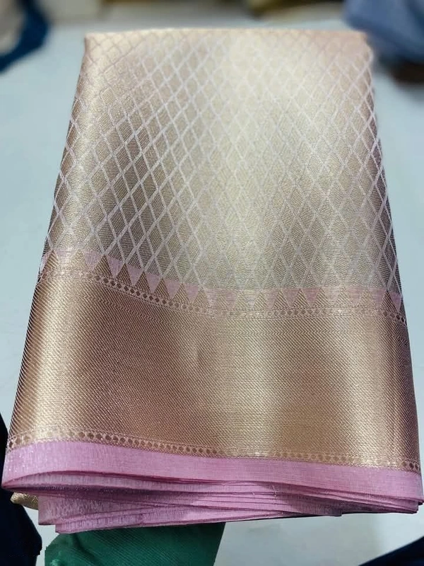 The Royal Glow – Celebrity-Inspired Tissue Silk Saree