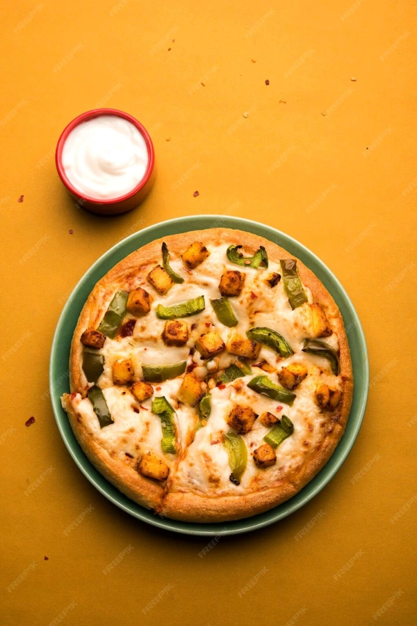 Paneer Makhani Pizza - Regular