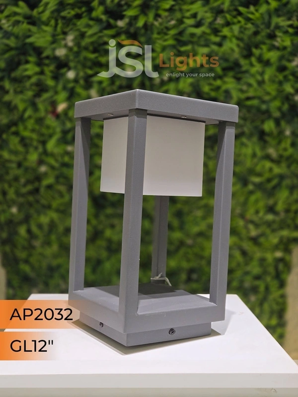 APRA 2032 12W 12 Inches Gate Light
