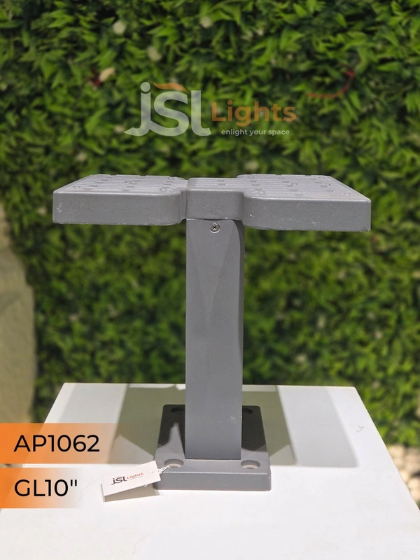 APRA 1062 Twin 10" 24W Outdoor Gate Light