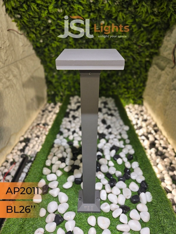 APRA 2011 26 INCH Outdoor Garden Bollard Light