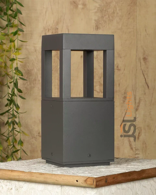 JSL Lights JSL 1479 Gate Light - Medium Gate