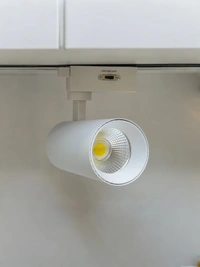 APRA AP4007 - 20w LED Colour Changing Track Light – Energy Efficient Track Lights for Modern Spaces” - 20W, 3CCT, PKW, 1 Pcs