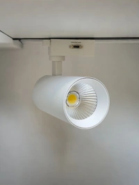 APRA AP4007 - 30w LED Colour Changing Track Light – Energy Efficient Track Lights for Modern Spaces” - 30W, 3CCT, PKW, 1 Pcs