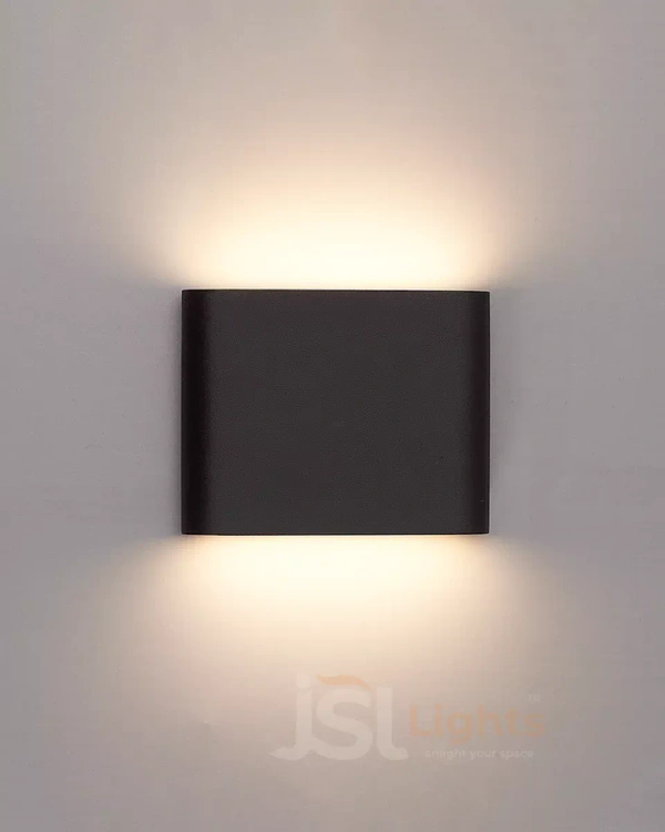 APRA 813 12W Wall Light - 12W