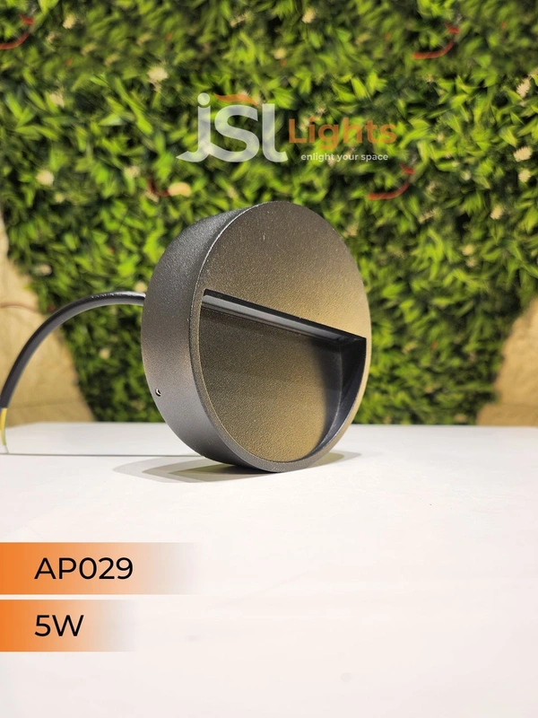 APRA YCD029 5W Round Black Foot Light - 5W, 3000K