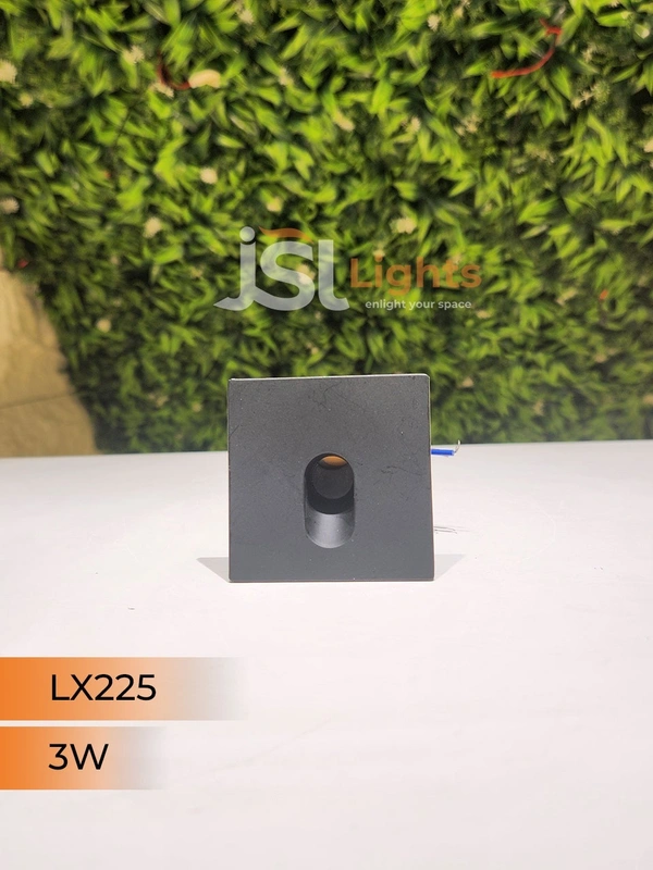 LX225 3W Led Foot Light - Black