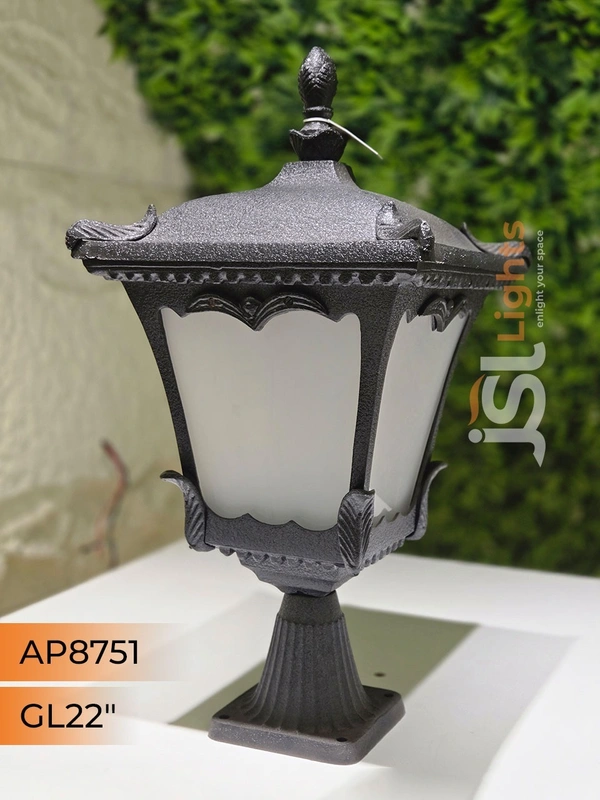 JSL8157 22 Inches Black Body Outdoor Gate light
