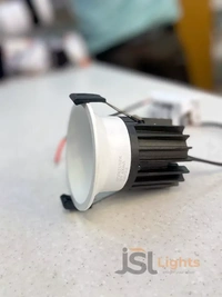 APRA AP20621 28W Black Body Recessed COB Downlight - 28W, 6000K, White