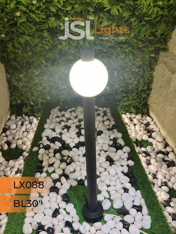 LX 088 12W 30" Outdoor Gate Light - Bollard Light
