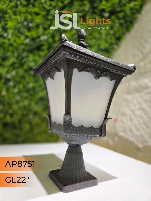 JSL8157 22 Inches Black Body Outdoor Gate light