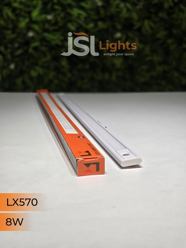 LX 570 8W 220V Cabinet Profile Light - 8W, 3000K