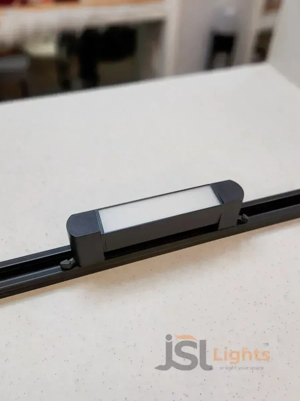 APRA AP 4015 10W Adjustable LED Linear Diffuser Track Light - 10W, 4000K