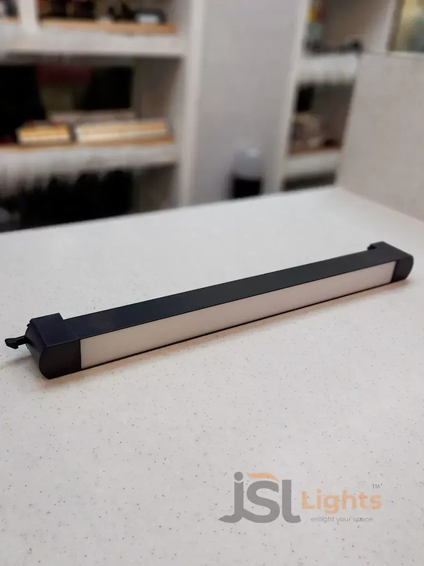 APRA AP 4015 30W Adjustable LED Linear Diffuser Track Light - 30W, 4000K