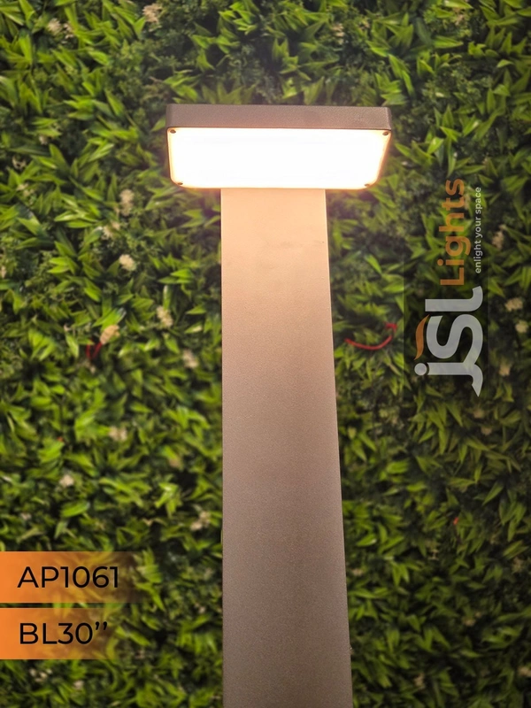 JSL Lights JSL 1061 Bollard Light - Big Bollard