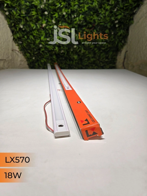 LX 570 18W 220V Cabinet Profile Light - 18W, 6000K