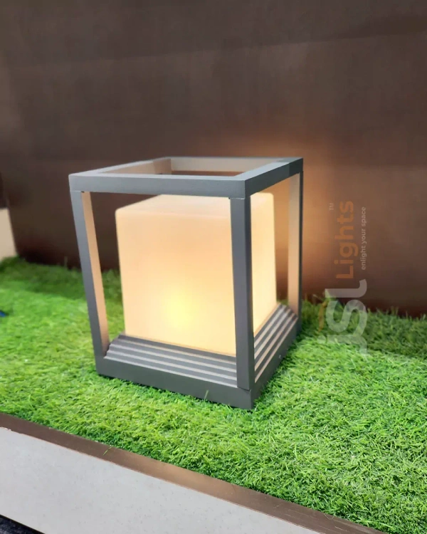 JSL LX 3001 Gate Light - Medium Gate