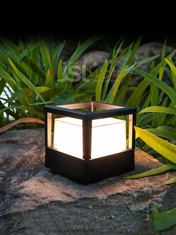 LX 819 Small Gate Light - Small Gate