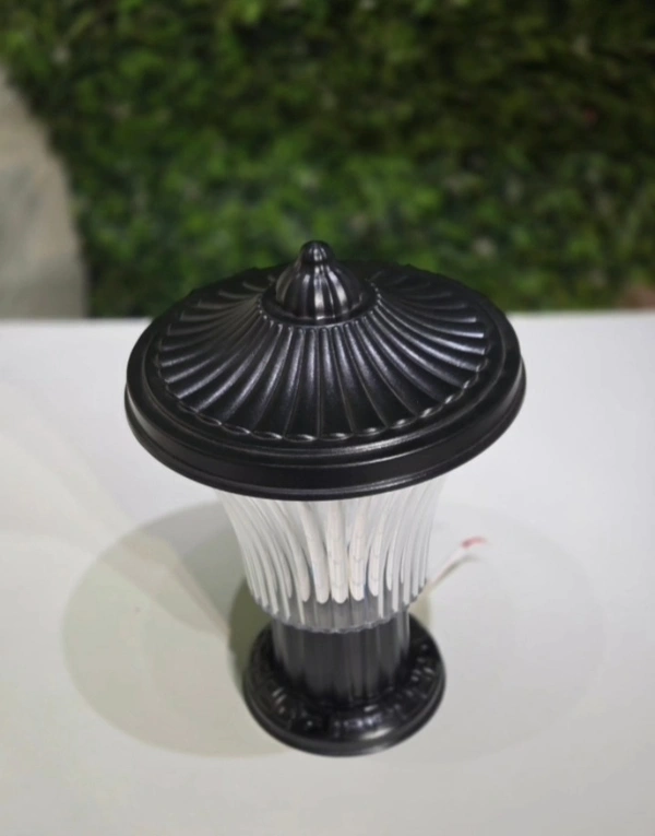 JSL Lights JSL Windsor 12W Out Door Led Gate Light -