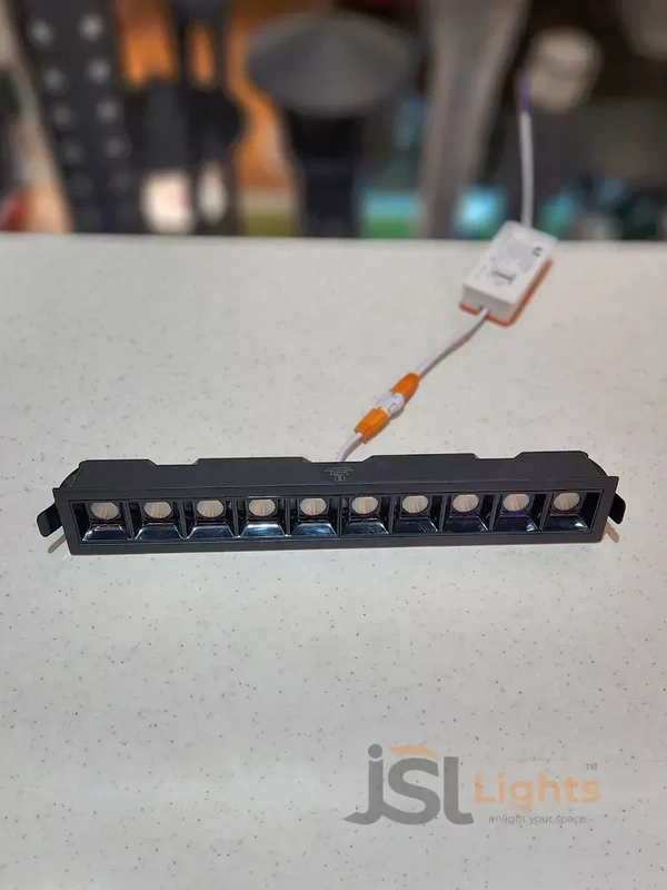 LX 935 20W Black PB Linear Spotlight - 20W, 3000K, Black