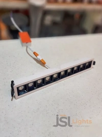 LX 935 20W White PB Linear Spotlight - 20W, 4000K, White