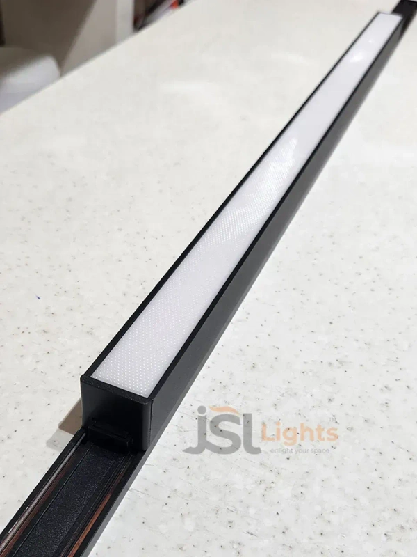 APRA MG-01 Ultra Thin Linear Diffused Magnetic Track Light - 30W, 3000K